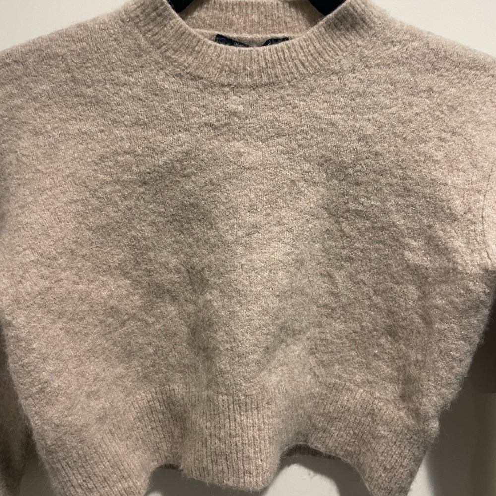 All Saints Cozy Soft Beige Women's Cropped Sweater - Picture 2 of 6